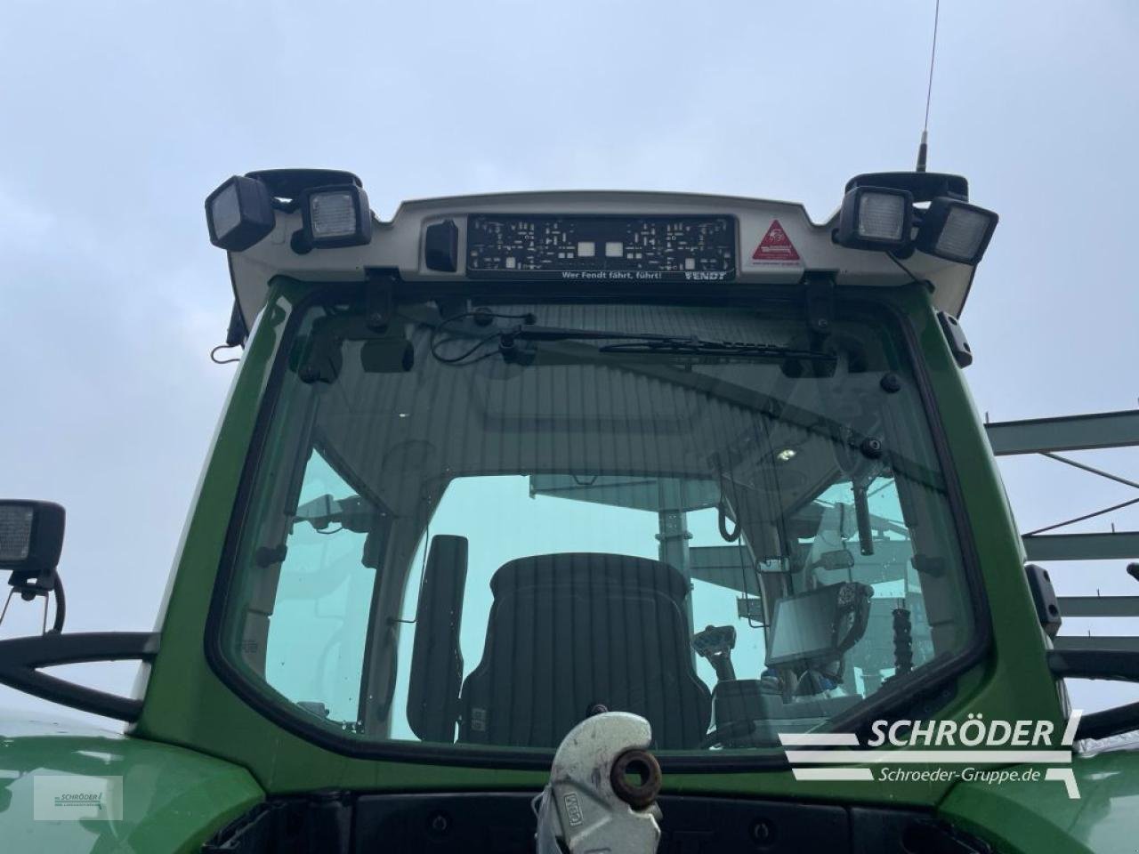 Traktor типа Fendt 718 VARIO S4 PROFI PLUS | RTK | FZW, Gebrauchtmaschine в Wildeshausen (Фотография 20)